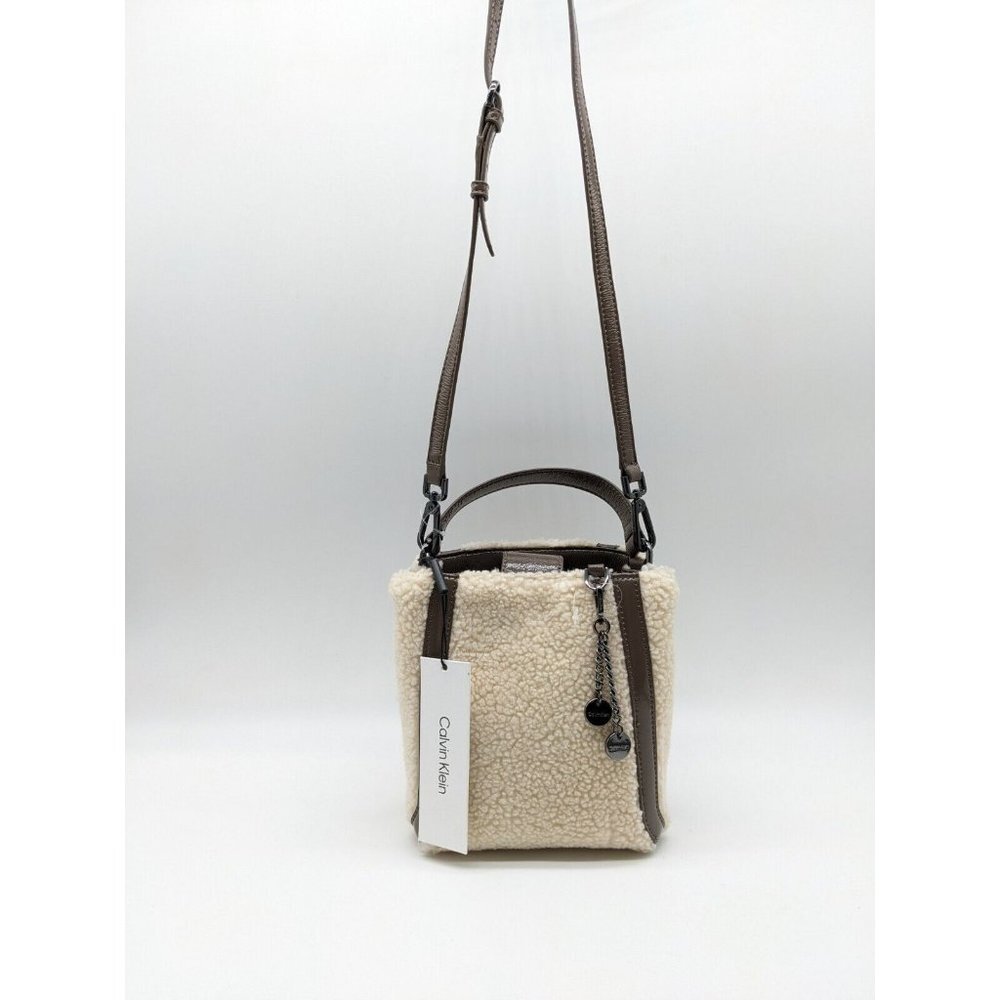 CALVIN KLEIN Astatine sherpa and patent leather top handle mini crossbody -Taupe - Picture 8 of 11